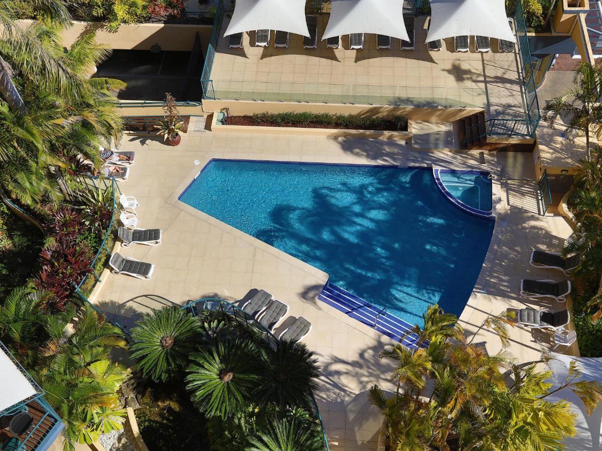 Peninsular Beachfront Resort Мулулаба Екстер'єр фото